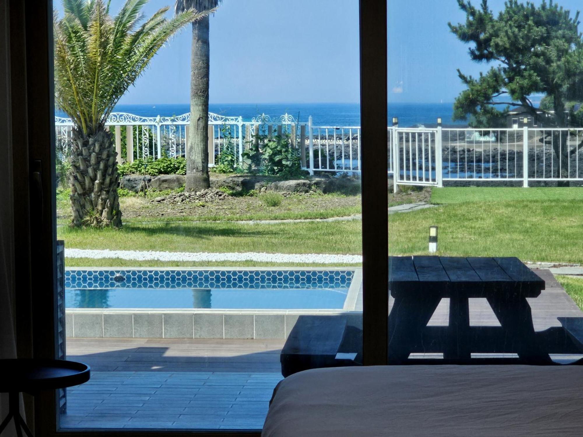 Jeju Badayeon Villa Согвипхо Экстерьер фото