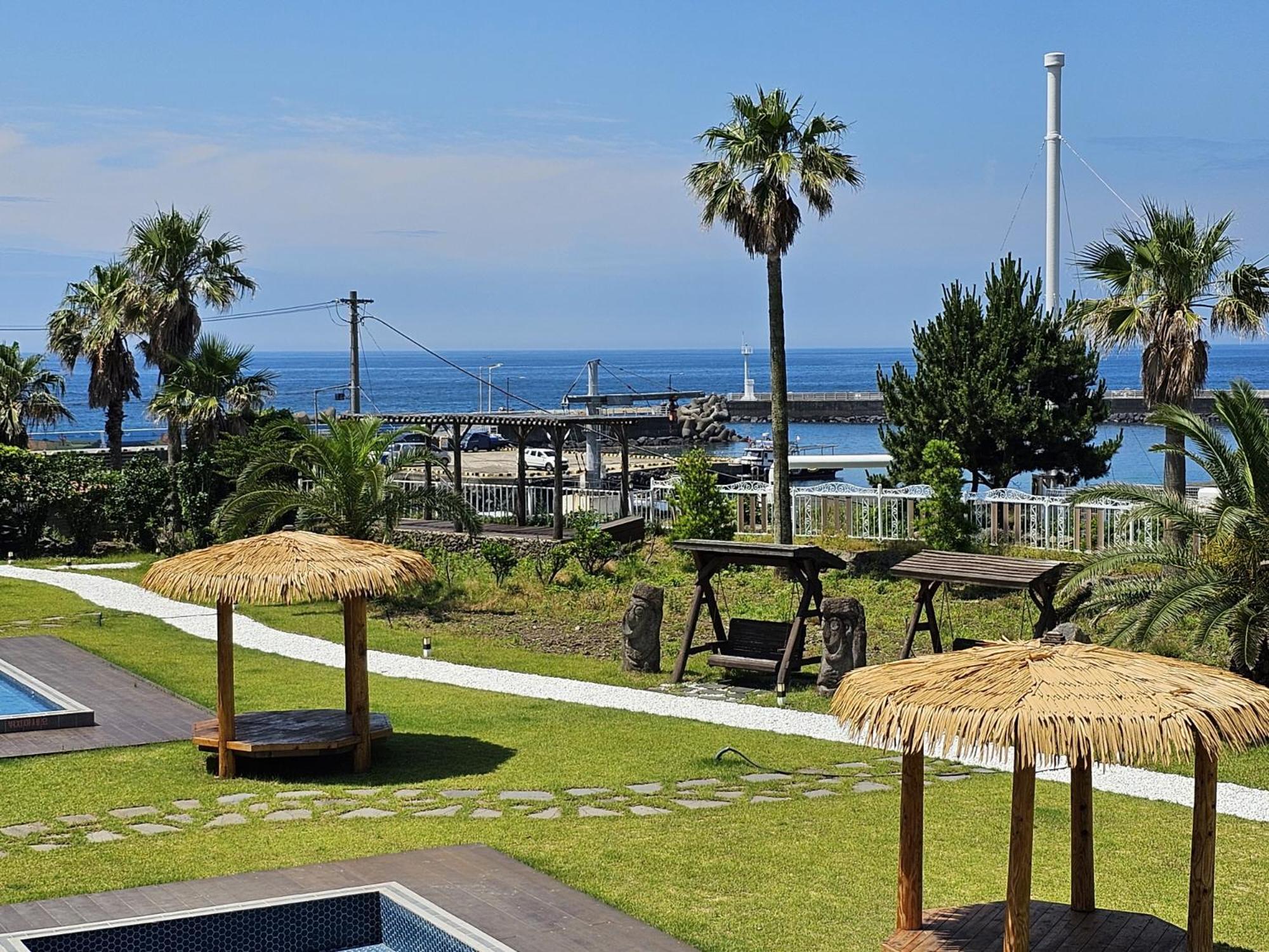 Jeju Badayeon Villa Согвипхо Экстерьер фото